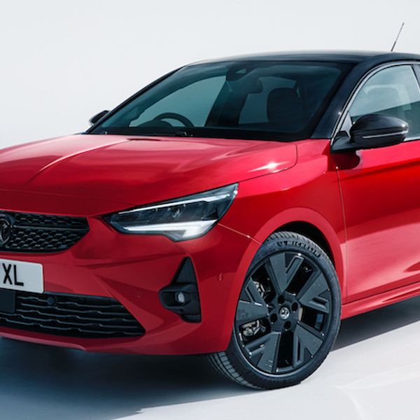 Vauxhall Corsa-e Anniversary Edition, Red, Still shot, Front three angles